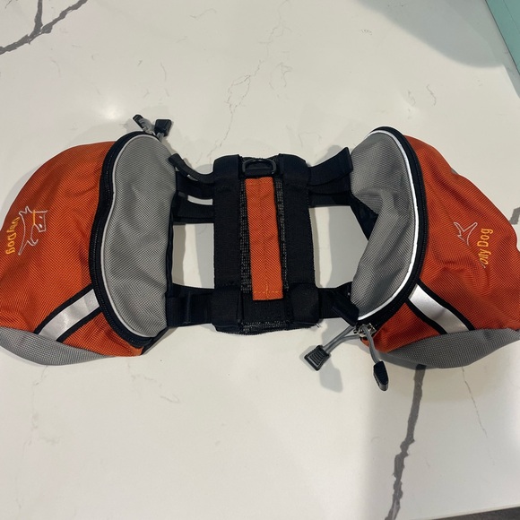 OllyDog Orange and Gray Dog Backpack - Picture 2 of 7